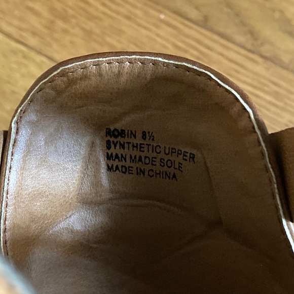 Women’s Brown Heeled Booties size 8.5 - Picture 6 of 6